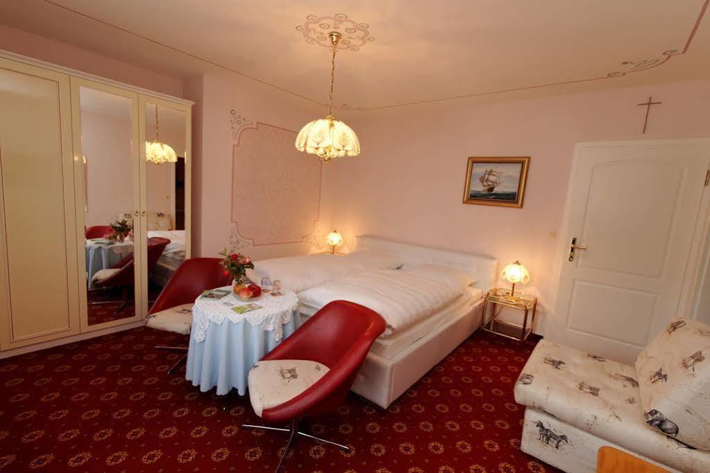 Hotel Garni Regina Gossweinstein Εξωτερικό φωτογραφία